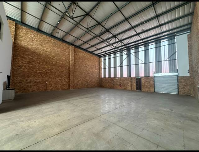 414M² WAREHOUSE TO LET IN KYA SANDS